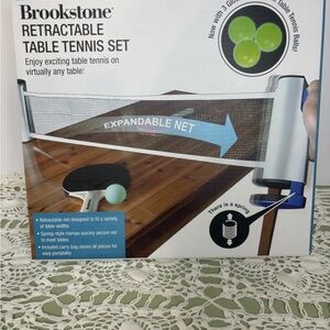 Brookstone Expandable Table Tennis Set with Green Balls